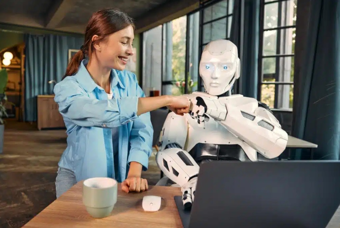 Révolution populaire contre l'amitié robotique