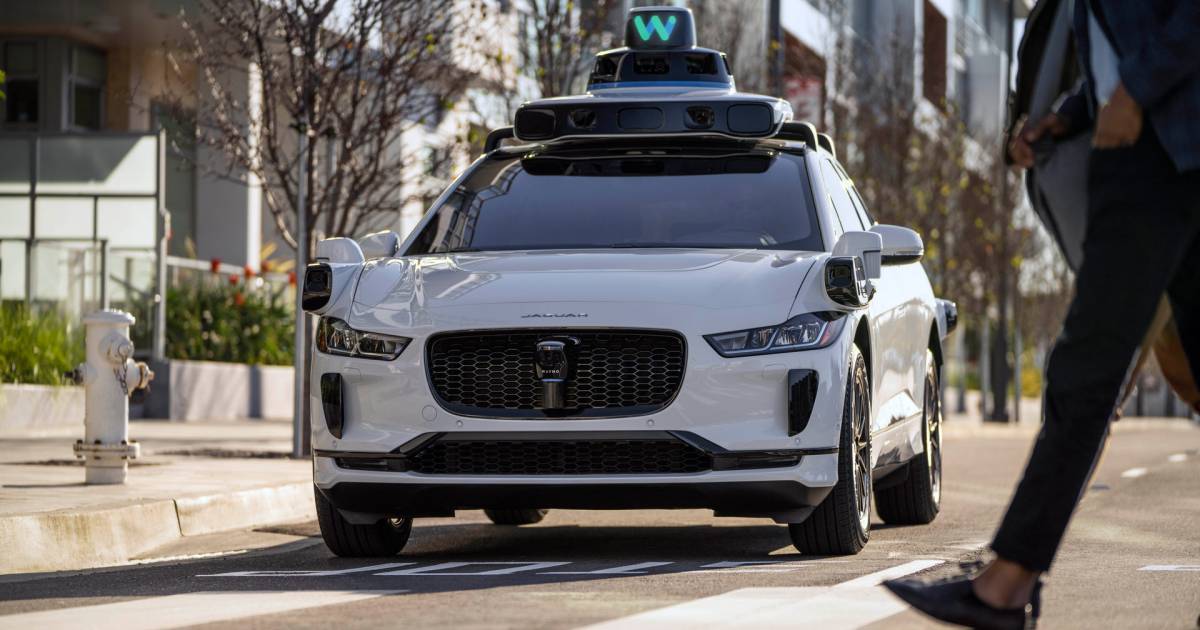 La police arrête un Waymo pour un contrôle d'alcoolémie... et trouve la voiture vide